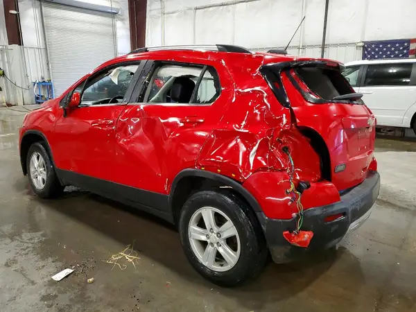 KL7CJPSB5GB634028 2016 CHEVROLET TRAX - Image 2