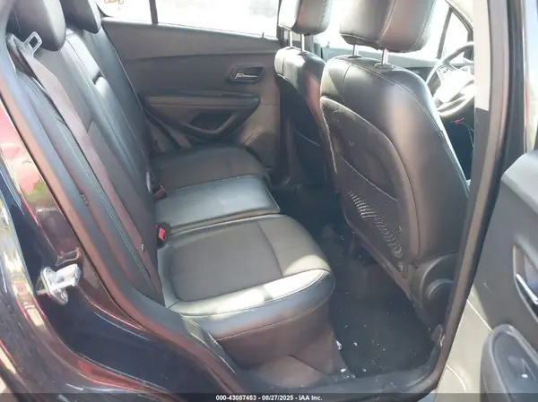 KL7CJPSB5GB641187 2016 CHEVROLET TRAX - Image 8