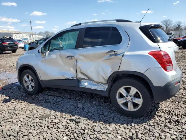 KL7CJPSB5GB646826 2016 CHEVROLET TRAX - Image 2
