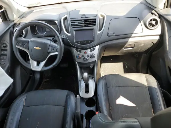 KL7CJPSB5GB646826 2016 CHEVROLET TRAX - Image 8