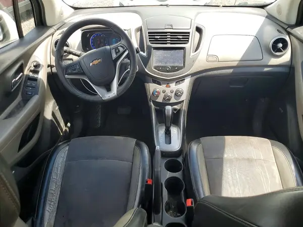 KL7CJPSB5GB715661 2016 CHEVROLET TRAX - Image 8