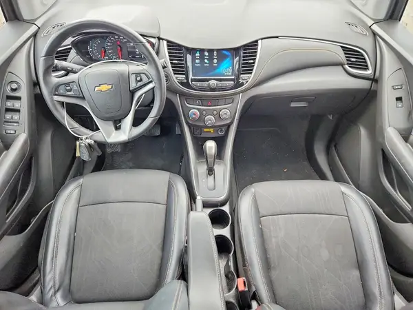 KL7CJPSB5HB136574 2017 CHEVROLET TRAX - Image 8