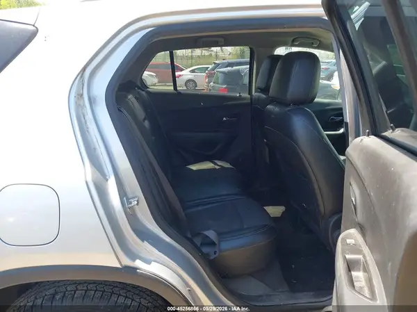 KL7CJPSB5HB148918 2017 CHEVROLET TRAX - Image 8