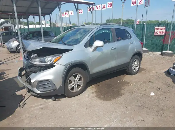 KL7CJPSB5HB203142 2017 CHEVROLET TRAX - Image 2