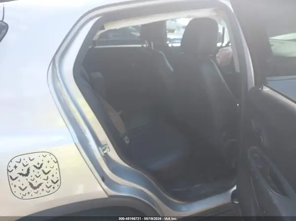 KL7CJPSB5HB203142 2017 CHEVROLET TRAX - Image 8