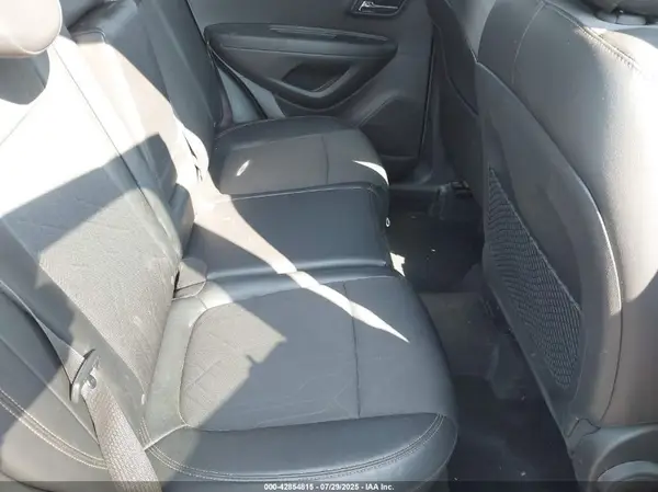 KL7CJPSB5HB209913 2017 CHEVROLET TRAX - Image 8