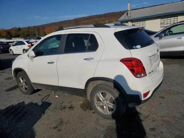 KL7CJPSB5HB260165 2017 CHEVROLET TRAX - Image 2