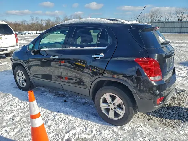 KL7CJPSB5KB854343 2019 CHEVROLET TRAX - Image 2