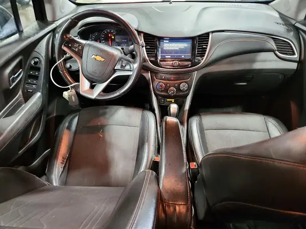 KL7CJPSB5KB879839 2019 CHEVROLET TRAX - Image 8