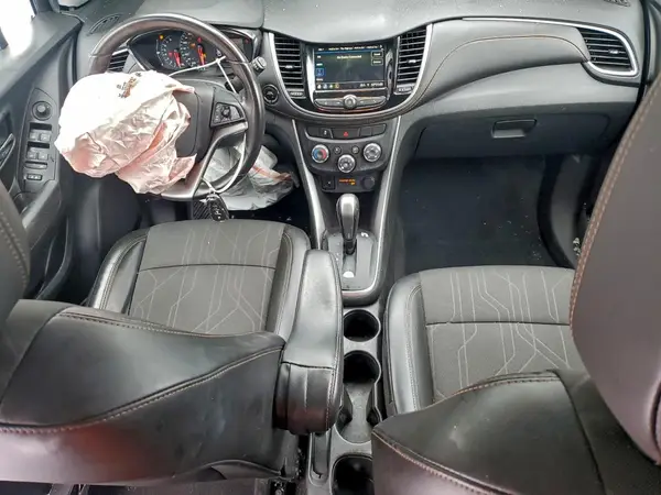 KL7CJPSB5KB927825 2019 CHEVROLET TRAX - Image 8