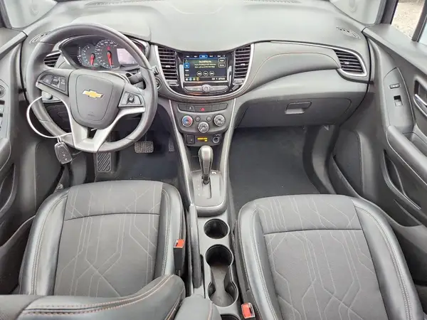 KL7CJPSB5KB953034 2019 CHEVROLET TRAX - Image 8