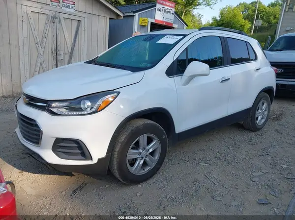 KL7CJPSB5LB004066 2020 CHEVROLET TRAX - Image 2