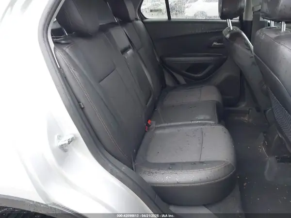 KL7CJPSB5LB021594 2020 CHEVROLET TRAX - Image 8