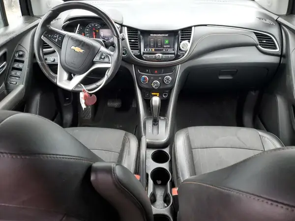 KL7CJPSB5LB026813 2020 CHEVROLET TRAX - Image 8