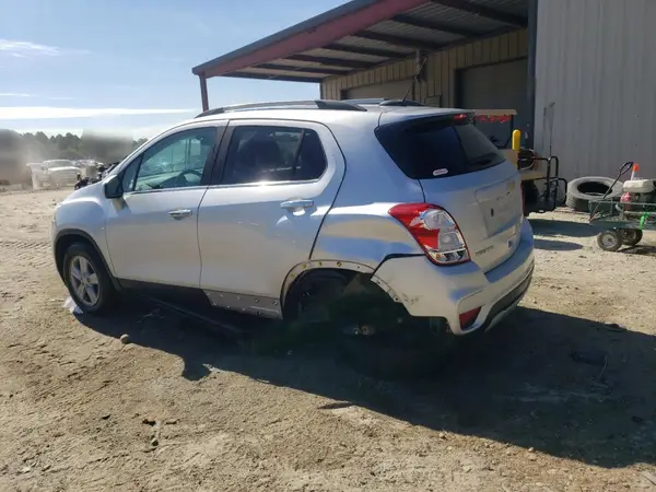 KL7CJPSB5LB036256 2020 CHEVROLET TRAX - Image 2