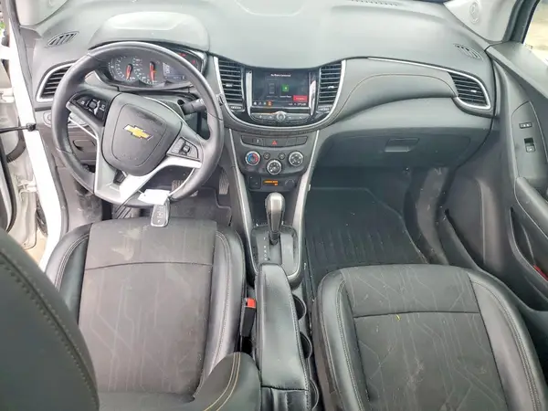 KL7CJPSB5LB313262 2020 CHEVROLET TRAX - Image 8