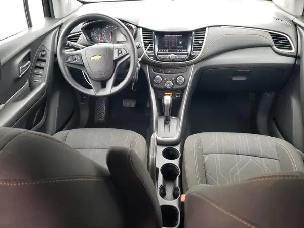 KL7CJPSB5LB334709 2020 CHEVROLET TRAX - Image 8