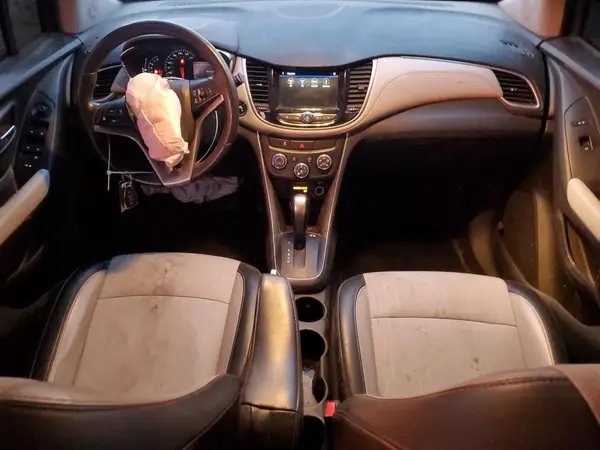 KL7CJPSB5MB351043 2021 CHEVROLET TRAX - Image 8