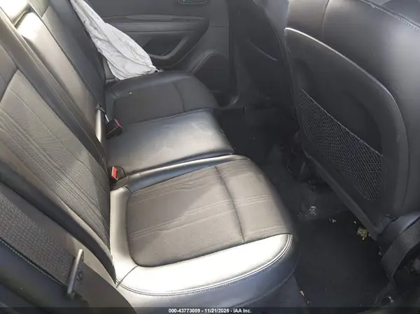 KL7CJPSB6GB657298 2016 CHEVROLET TRAX - Image 8