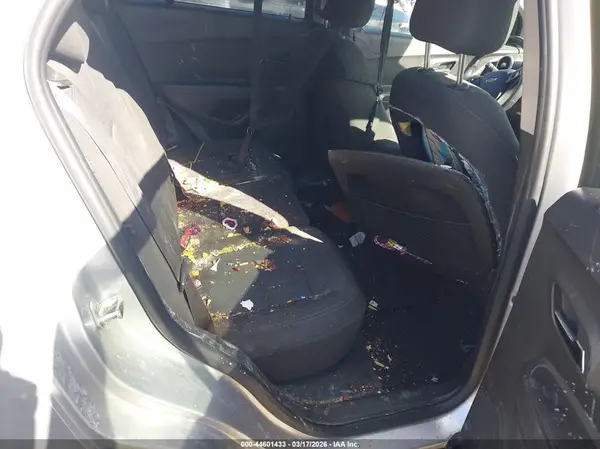 KL7CJPSB6GB754727 2016 CHEVROLET TRAX - Image 8