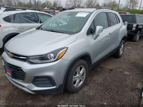 KL7CJPSB6HB185878 2017 CHEVROLET TRAX - Image 2