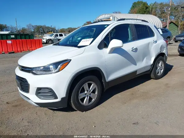 KL7CJPSB6HB220676 2017 CHEVROLET TRAX - Image 2