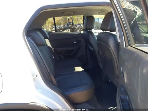 KL7CJPSB6HB220676 2017 CHEVROLET TRAX - Image 8