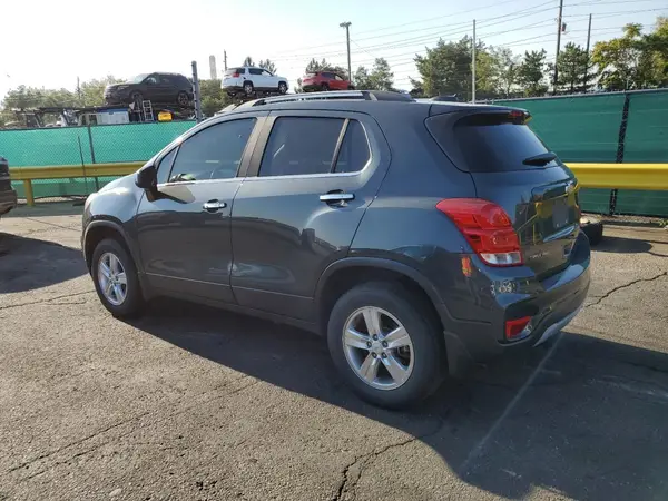 KL7CJPSB6HB245593 2017 CHEVROLET TRAX - Image 2