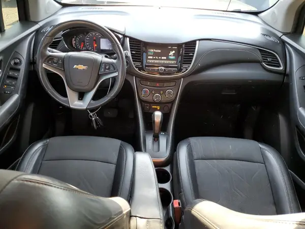 KL7CJPSB6HB245593 2017 CHEVROLET TRAX - Image 8