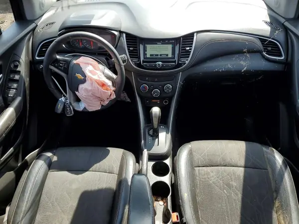 KL7CJPSB6HB253628 2017 CHEVROLET TRAX - Image 8