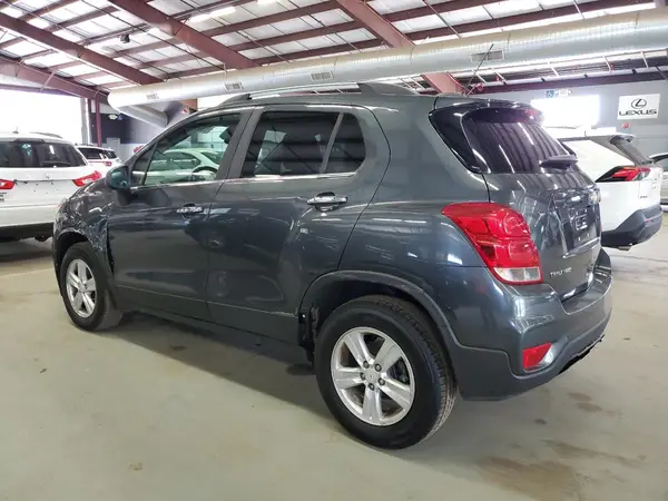 KL7CJPSB6HB255413 2017 CHEVROLET TRAX - Image 2