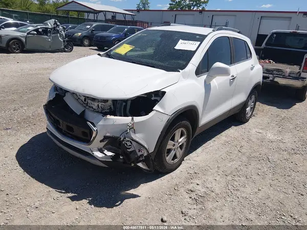 KL7CJPSB6KB755739 2019 CHEVROLET TRAX - Image 2