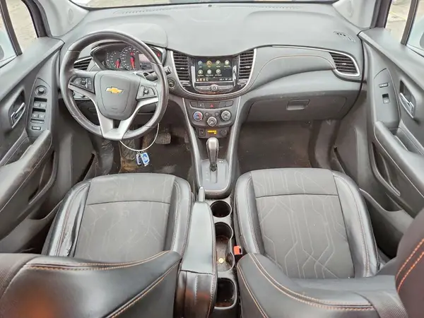 KL7CJPSB6KB763744 2019 CHEVROLET TRAX - Image 8