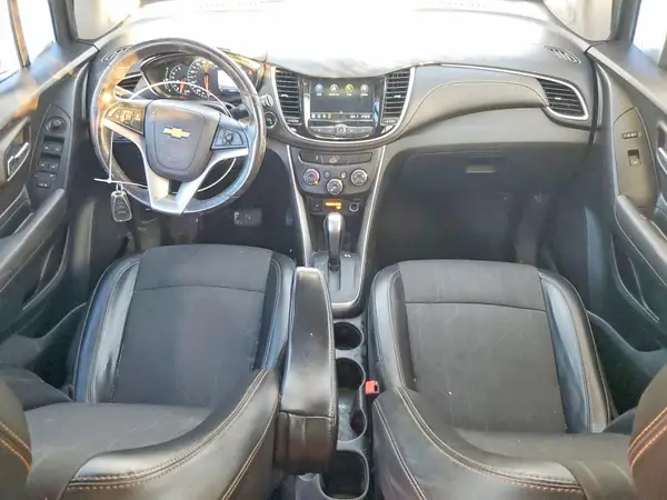 KL7CJPSB6KB780592 2019 CHEVROLET TRAX - Image 8