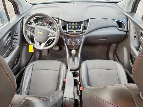KL7CJPSB6KB787977 2019 CHEVROLET TRAX - Image 8