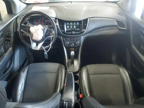 KL7CJPSB6KB820217 2019 CHEVROLET TRAX - Image 8