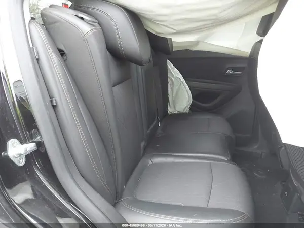 KL7CJPSB6KB873757 2019 CHEVROLET TRAX - Image 8