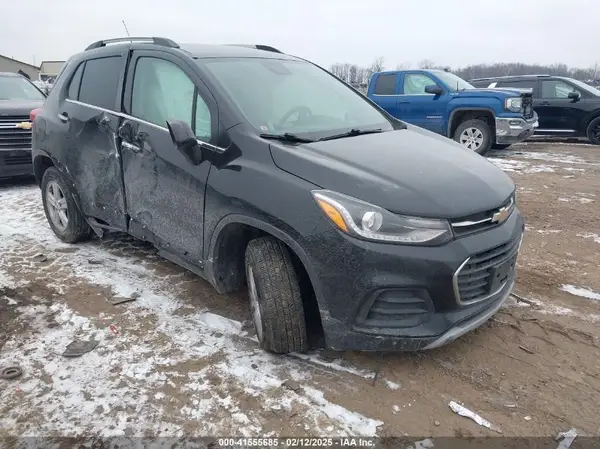 KL7CJPSB6KB873807 2019 CHEVROLET TRAX - Image 1