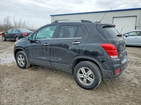 KL7CJPSB6KB879137 2019 CHEVROLET TRAX - Image 2