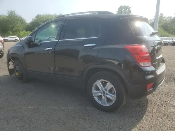 KL7CJPSB6KB897735 2019 CHEVROLET TRAX - Image 2