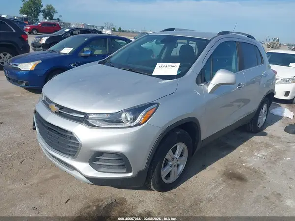 KL7CJPSB6KB912038 2019 CHEVROLET TRAX - Image 2