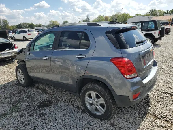 KL7CJPSB6KB943418 2019 CHEVROLET TRAX - Image 2