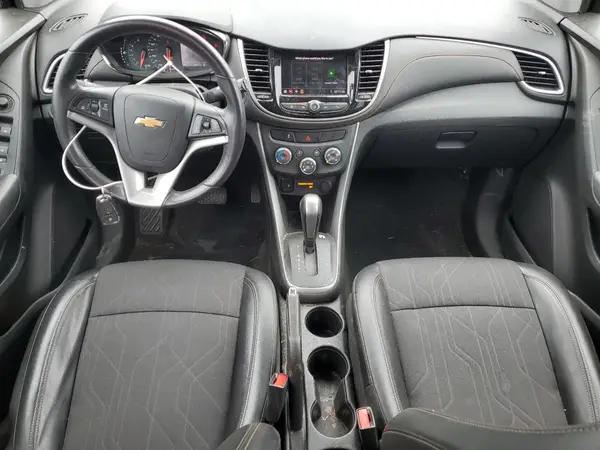 KL7CJPSB6LB038937 2020 CHEVROLET TRAX - Image 8