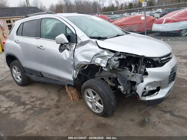 KL7CJPSB6LB040073 2020 CHEVROLET TRAX - Image 1
