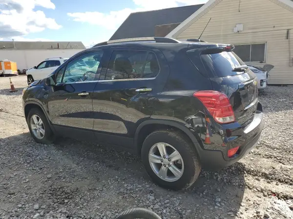 KL7CJPSB6LB042809 2020 CHEVROLET TRAX - Image 2