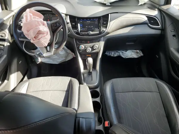 KL7CJPSB6LB042809 2020 CHEVROLET TRAX - Image 8