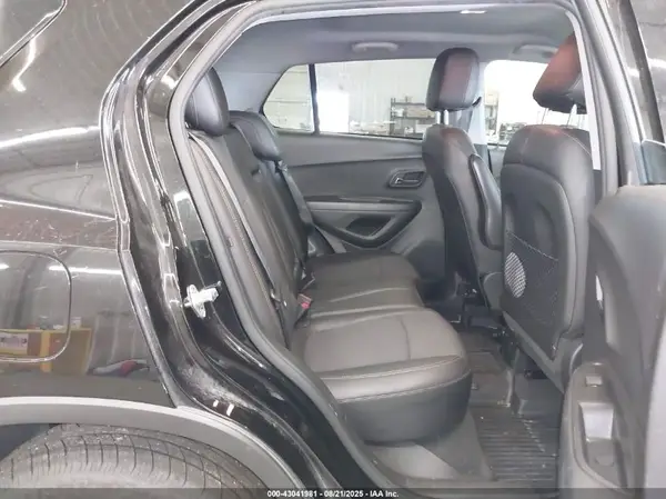 KL7CJPSB6LB079634 2020 CHEVROLET TRAX - Image 8