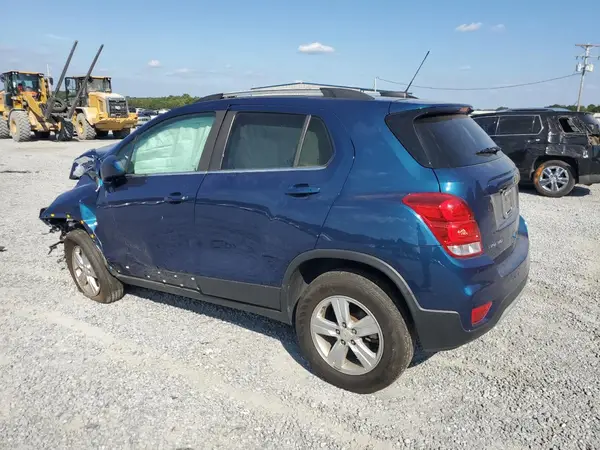 KL7CJPSB6LB326277 2020 CHEVROLET TRAX - Image 2