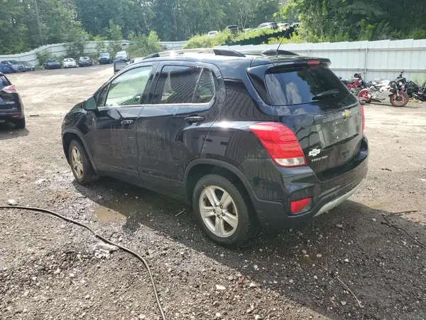 KL7CJPSB6LB331673 2020 CHEVROLET TRAX - Image 2