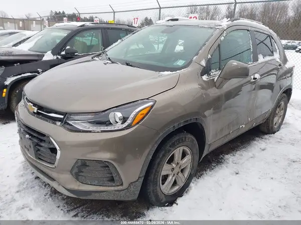 KL7CJPSB6LB332290 2020 CHEVROLET TRAX - Image 2
